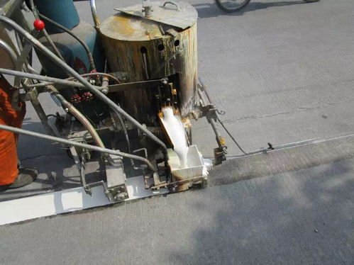 福田熱熔馬路劃線施工公司 建設(shè)工程施工的專(zhuān)業(yè)保障